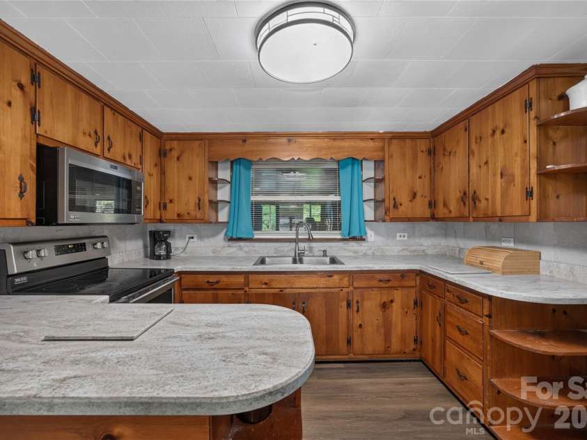 309 Sowers Ferry Road, Salisbury, NC 28144.  MLS# CAR4404817, YatesRealty ID 37265. 