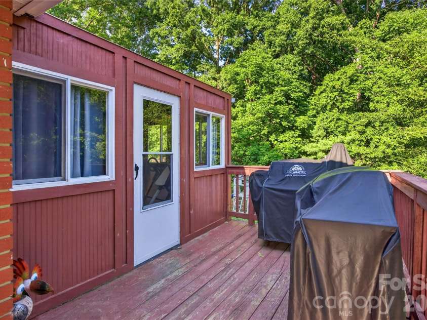 309 Sowers Ferry Road, Salisbury, NC 28144.  MLS# CAR4404817, YatesRealty ID 37265. 