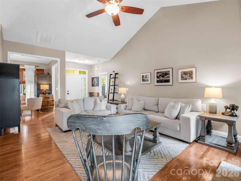 17 Black Iron Lane, Hendersonville, NC 28792.  MLS# CAR4393003, YatesRealty ID 37266. 
