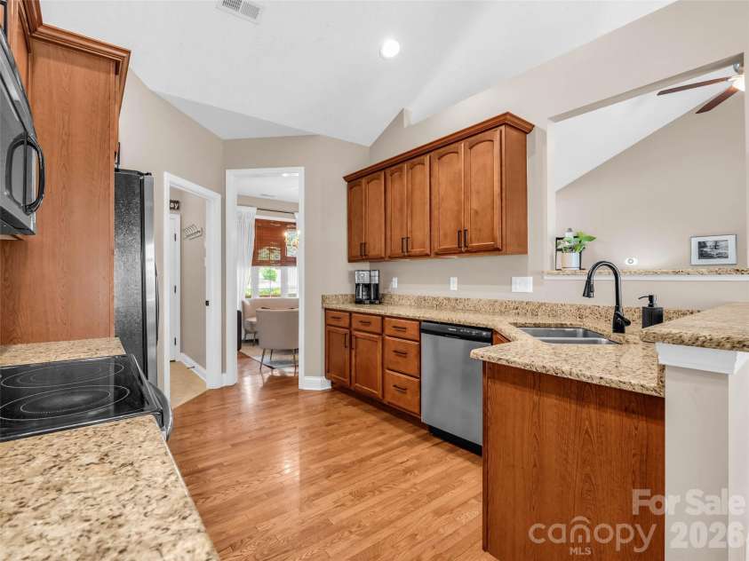 17 Black Iron Lane, Hendersonville, NC 28792.  MLS# CAR4393003, YatesRealty ID 37266. 