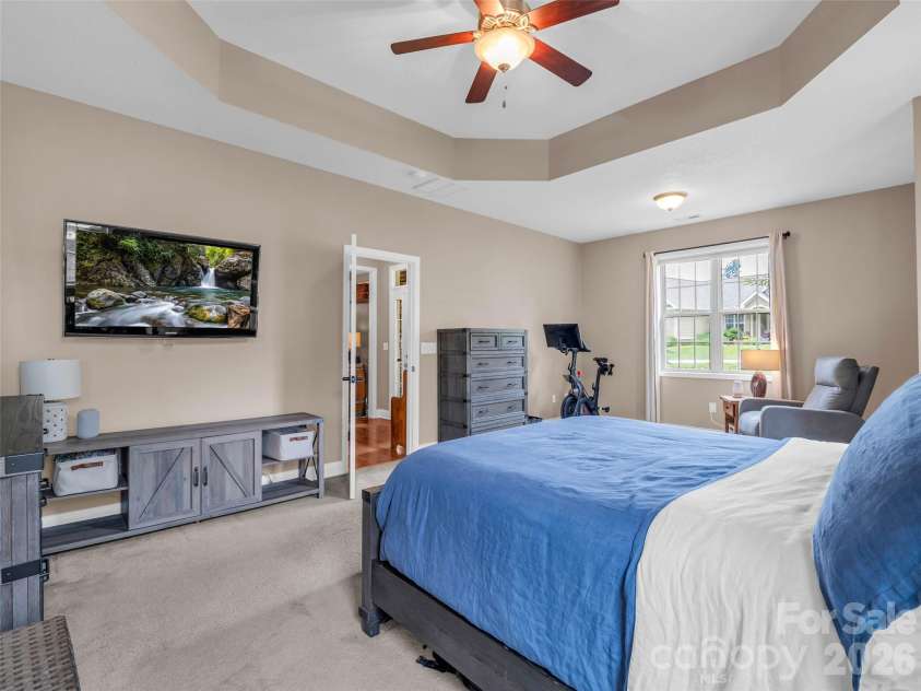17 Black Iron Lane, Hendersonville, NC 28792.  MLS# CAR4393003, YatesRealty ID 37266. 