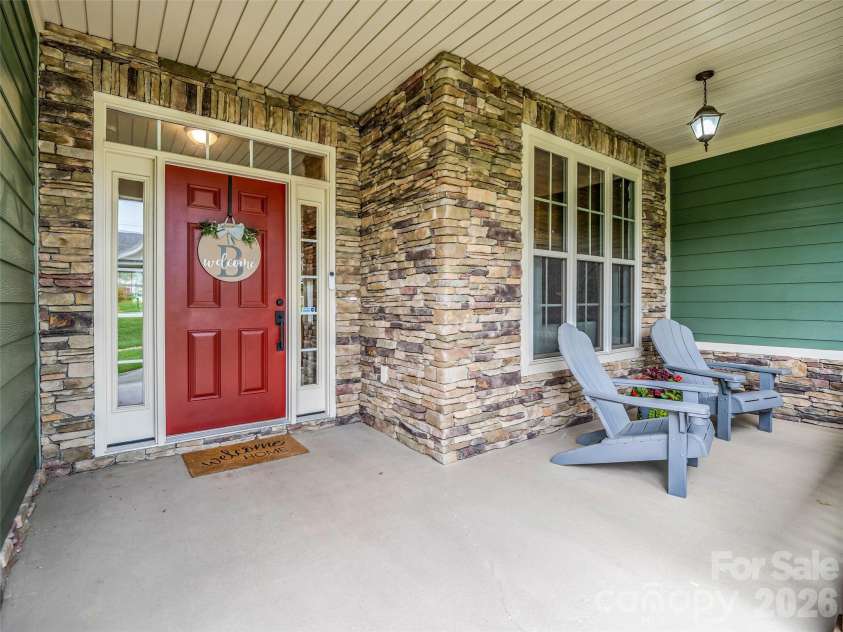 17 Black Iron Lane, Hendersonville, NC 28792.  MLS# CAR4393003, YatesRealty ID 37266. 
