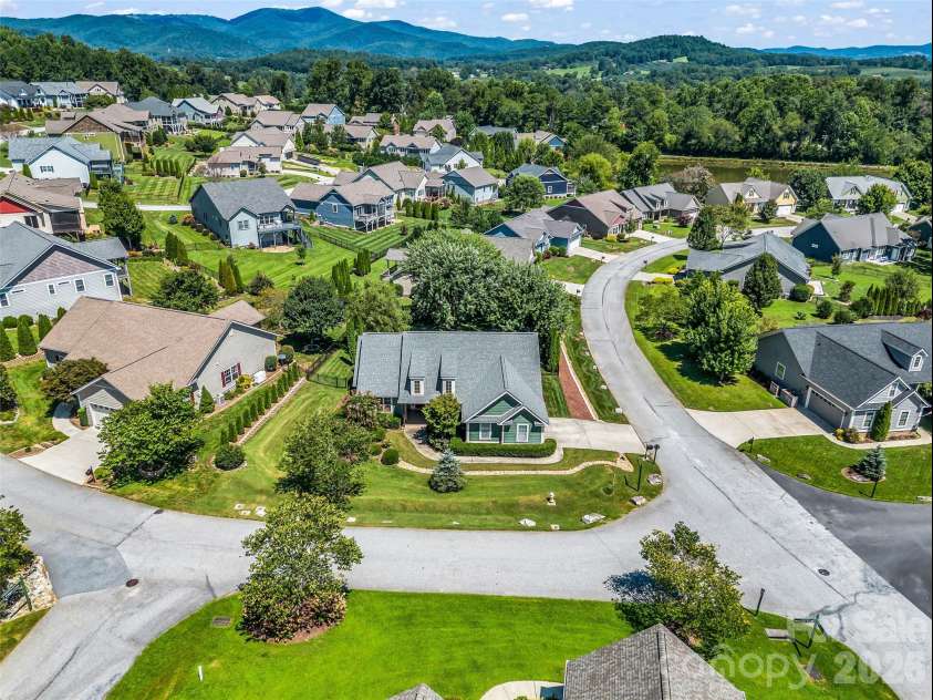 17 Black Iron Lane, Hendersonville, NC 28792.  MLS# CAR4393003, YatesRealty ID 37266. 
