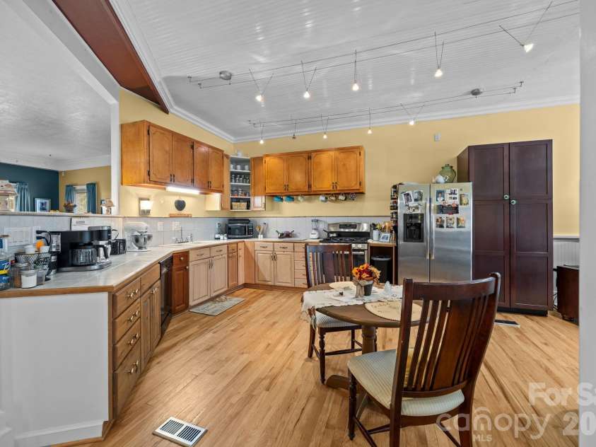 1223 Lafayette Street, Shelby, NC 28152.  MLS# CAR4373858, YatesRealty ID 3727. Open Kitchen large enough for a breakfast table if desired