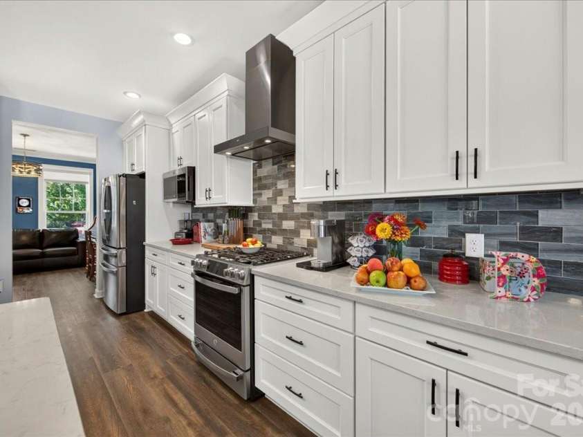 1437 Imperial Court, York, SC 29745.  MLS# CAR4396228, YatesRealty ID 37270. 