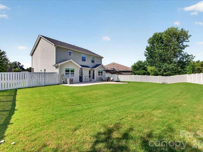 1437 Imperial Court, York, SC 29745.  MLS# CAR4396228, YatesRealty ID 37270. 