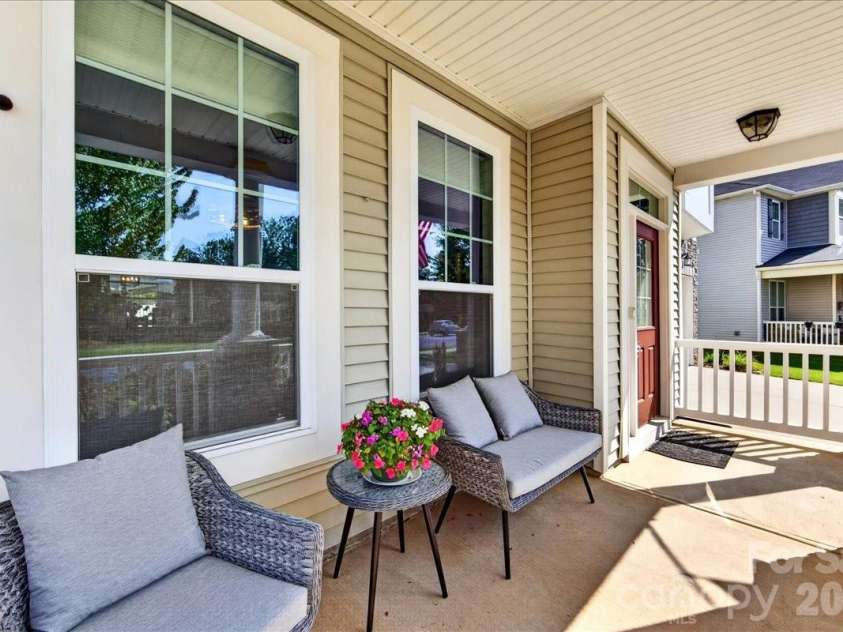 1437 Imperial Court, York, SC 29745.  MLS# CAR4396228, YatesRealty ID 37270. Nice sized front porch