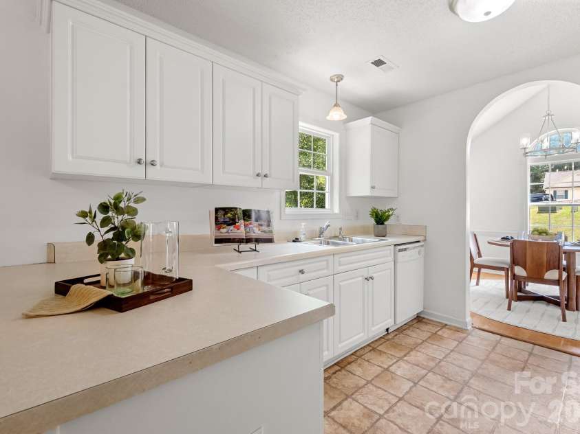 710 Painted Lady Court, Rock Hill, SC 29732.  MLS# CAR4403084, YatesRealty ID 37276. 