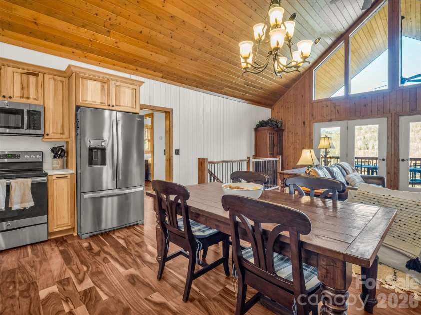 32 Zebulon Lane, Mars Hill, NC 28754.  MLS# CAR4336470, YatesRealty ID 3728. 