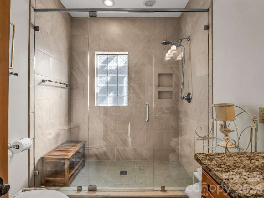 32 Zebulon Lane, Mars Hill, NC 28754.  MLS# CAR4336470, YatesRealty ID 3728. 