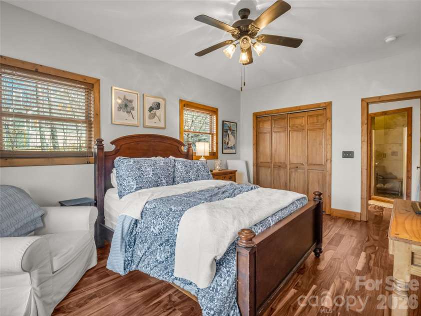 32 Zebulon Lane, Mars Hill, NC 28754.  MLS# CAR4336470, YatesRealty ID 3728. 