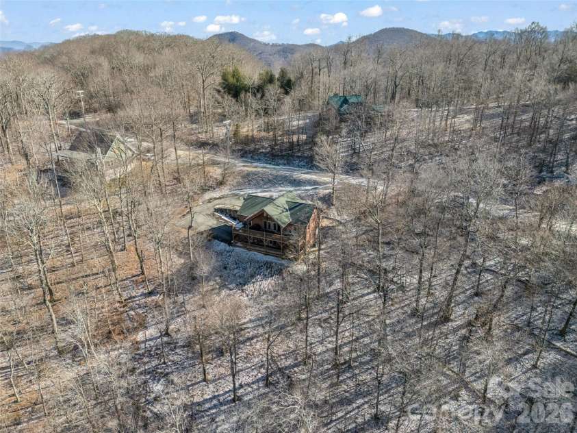 32 Zebulon Lane, Mars Hill, NC 28754.  MLS# CAR4336470, YatesRealty ID 3728. 