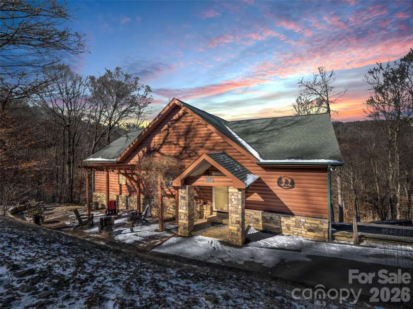 32 Zebulon Lane, Mars Hill, NC 28754.  MLS# CAR4336470, YatesRealty ID 3728. Welcome to 32 Zebulon Lane located in the beautiful Wolf Laurel community!