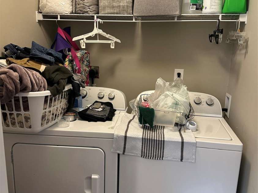 52 Restful Lane, Hickory, NC 28601.  MLS# CAR4239237, YatesRealty ID 3728. 