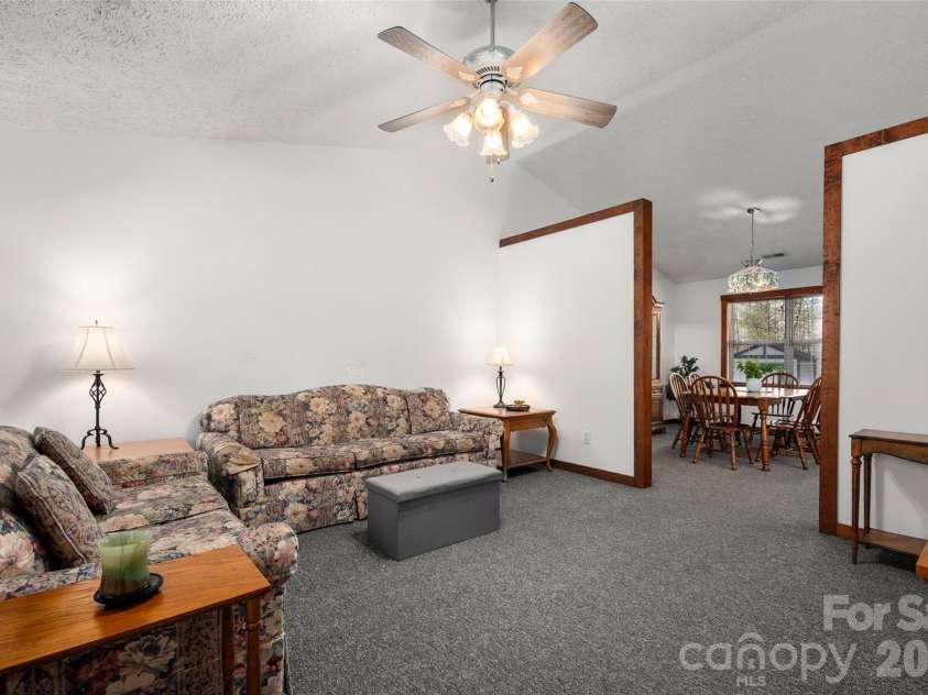 7710 Walkup Road, Waxhaw, NC 28173.  MLS# CAR4344157, YatesRealty ID 3728. 