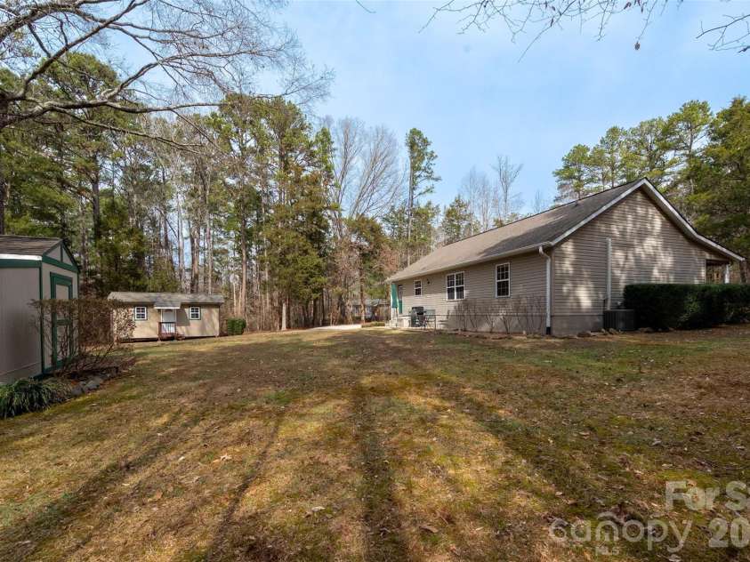 7710 Walkup Road, Waxhaw, NC 28173.  MLS# CAR4344157, YatesRealty ID 3728. 