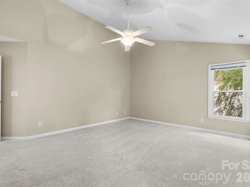 8610 Forest Shadow Circle, Cornelius, NC 28031.  MLS# CAR4401758, YatesRealty ID 37280. 
