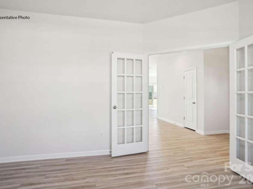 2031 Moorside Court, Lancaster, SC 29720.  MLS# CAR4404858, YatesRealty ID 37281. 