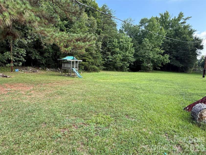 306 O C Pine Drive, Salisbury, NC 28146.  MLS# CAR4400557, YatesRealty ID 37283. 