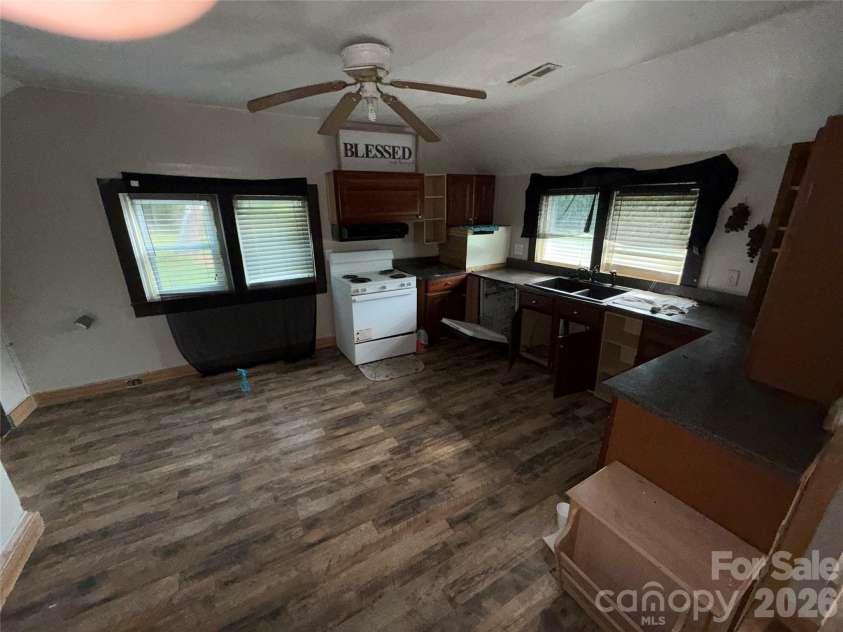 306 O C Pine Drive, Salisbury, NC 28146.  MLS# CAR4400557, YatesRealty ID 37283. 