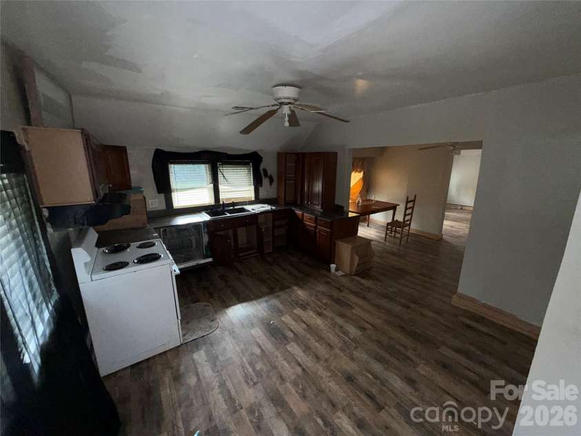 306 O C Pine Drive, Salisbury, NC 28146.  MLS# CAR4400557, YatesRealty ID 37283. 