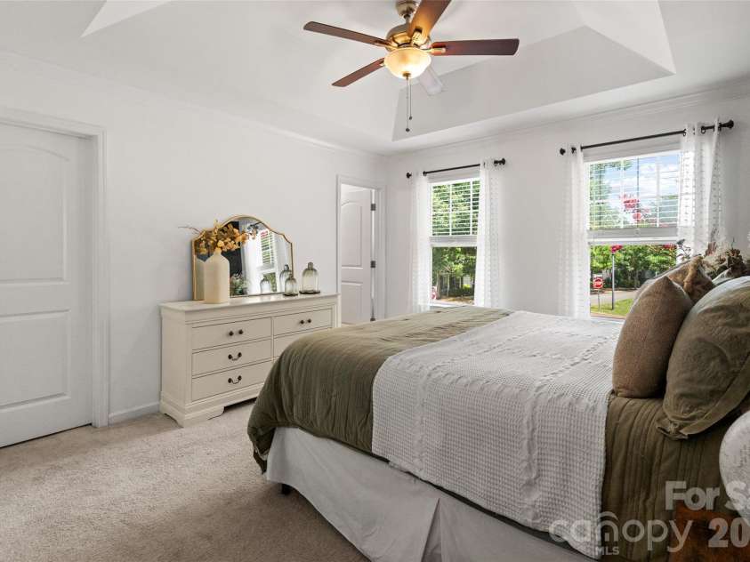 7102 Mclothian Lane, Huntersville, NC 28078.  MLS# CAR4404371, YatesRealty ID 37286. 