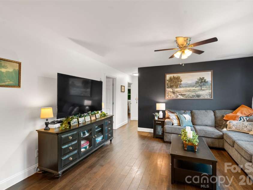 1226 Newfound Road, Leicester, NC 28748.  MLS# CAR4404463, YatesRealty ID 37287. 