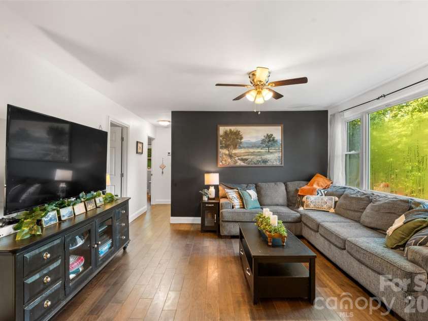 1226 Newfound Road, Leicester, NC 28748.  MLS# CAR4404463, YatesRealty ID 37287. 
