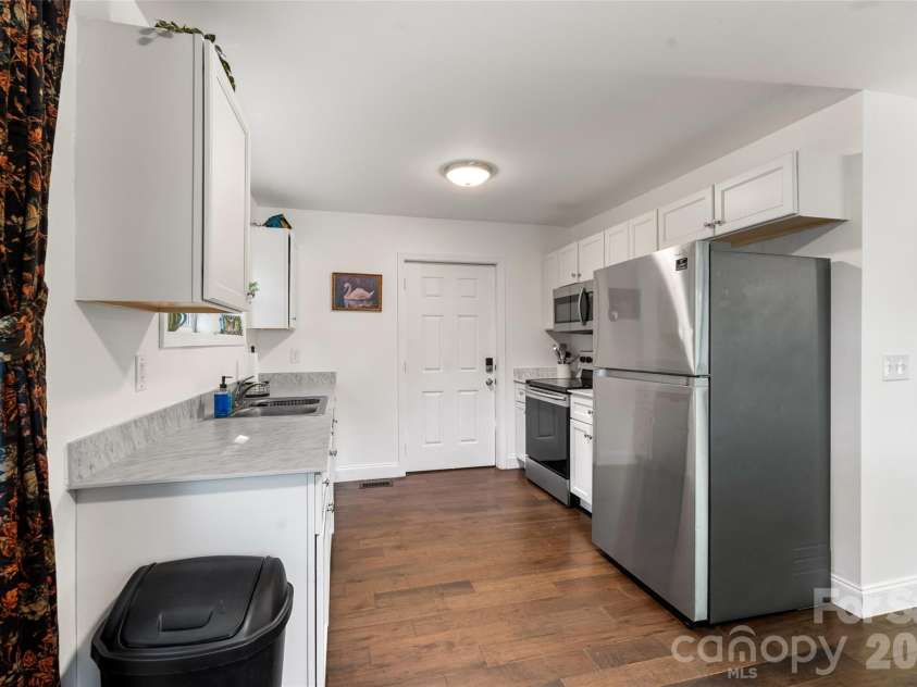 1226 Newfound Road, Leicester, NC 28748.  MLS# CAR4404463, YatesRealty ID 37287. 