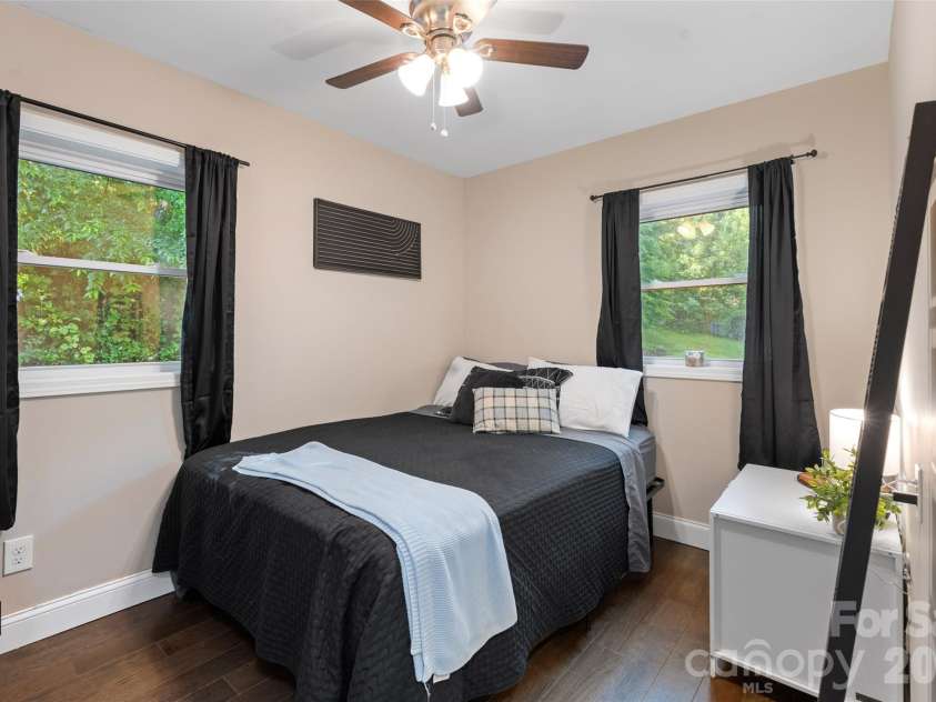 1226 Newfound Road, Leicester, NC 28748.  MLS# CAR4404463, YatesRealty ID 37287. 