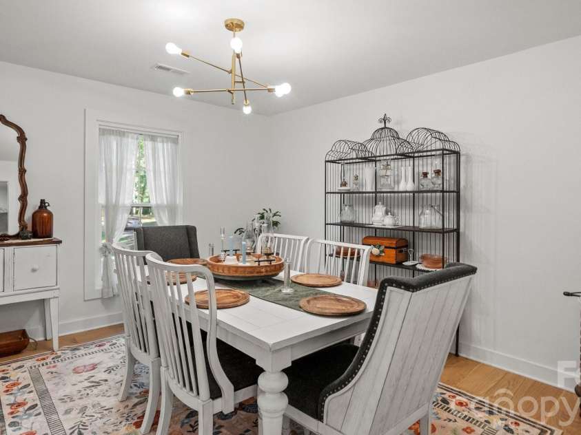 215 Ridgewood Drive, Monroe, NC 28112.  MLS# CAR4401158, YatesRealty ID 37289. 