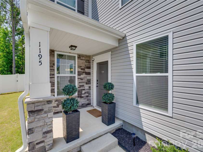 1195 Cavalier Lane, Rock Hill, SC 29730.  MLS# CAR4267397, YatesRealty ID 3729. 