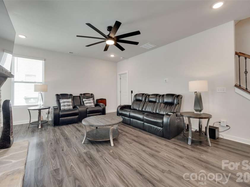 1195 Cavalier Lane, Rock Hill, SC 29730.  MLS# CAR4267397, YatesRealty ID 3729. 