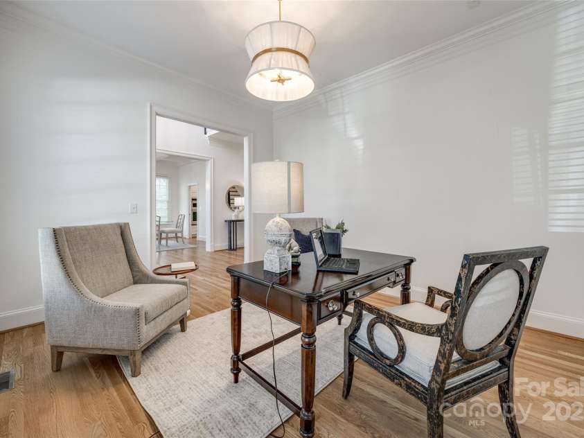 2622 Sheffield Crescent Court, Charlotte, NC 28226.  MLS# CAR4234742, YatesRealty ID 3729. 