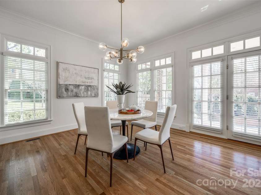 2622 Sheffield Crescent Court, Charlotte, NC 28226.  MLS# CAR4234742, YatesRealty ID 3729. 