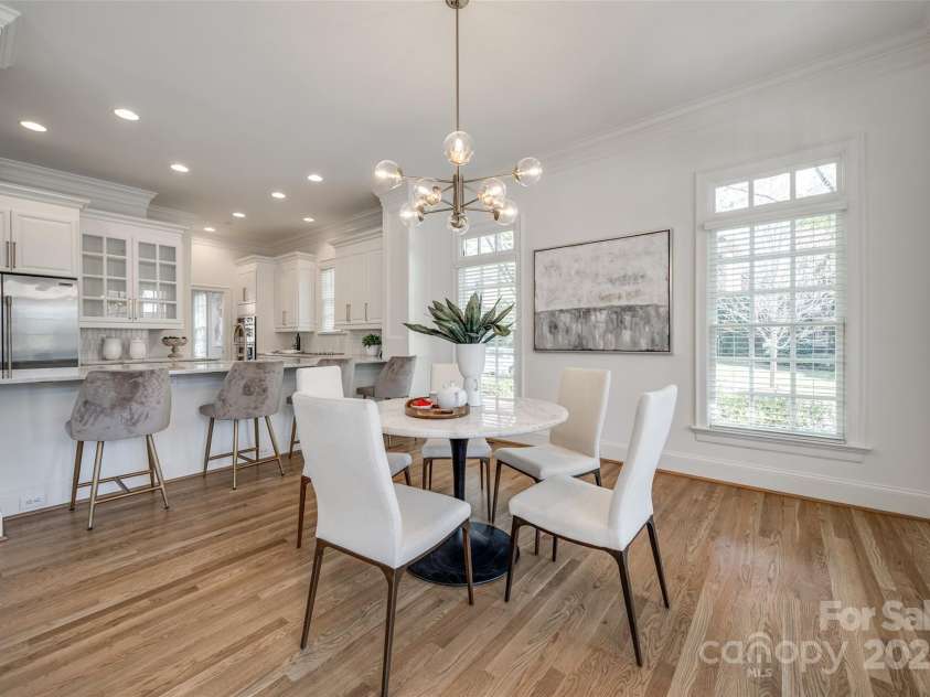 2622 Sheffield Crescent Court, Charlotte, NC 28226.  MLS# CAR4234742, YatesRealty ID 3729. 