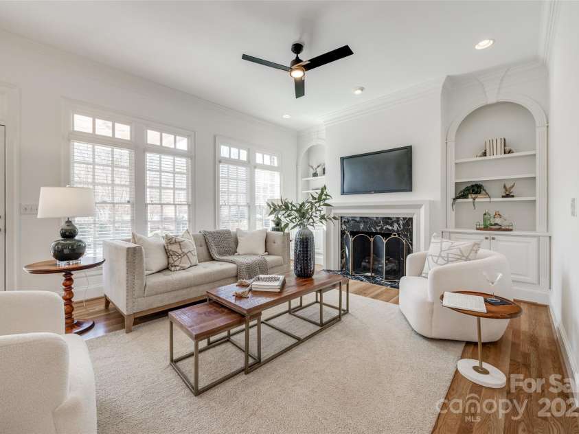 2622 Sheffield Crescent Court, Charlotte, NC 28226.  MLS# CAR4234742, YatesRealty ID 3729. 