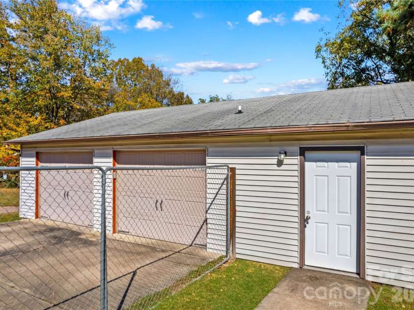 501 Main Street, Granite Quarry, NC 28146.  MLS# CAR4316463, YatesRealty ID 3729. 