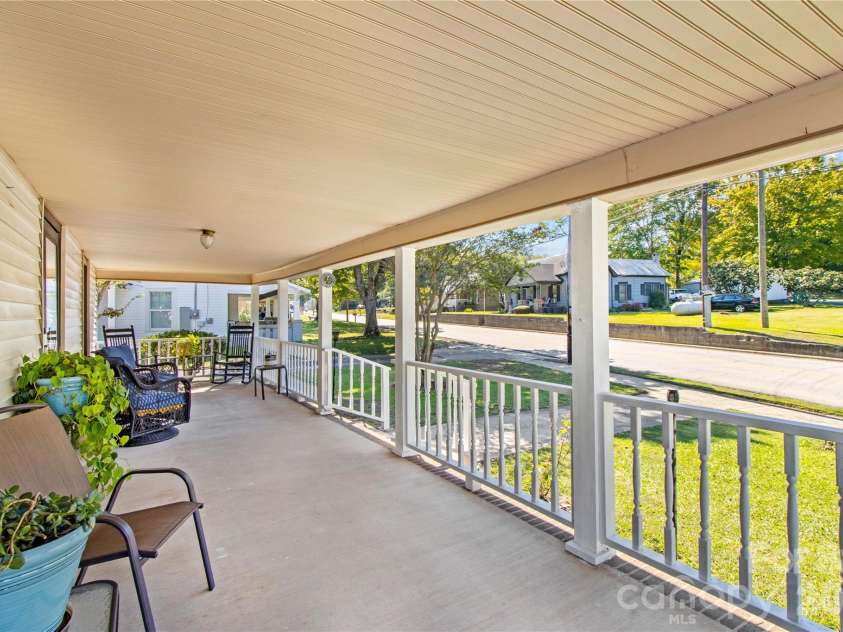 501 Main Street, Granite Quarry, NC 28146.  MLS# CAR4316463, YatesRealty ID 3729. 