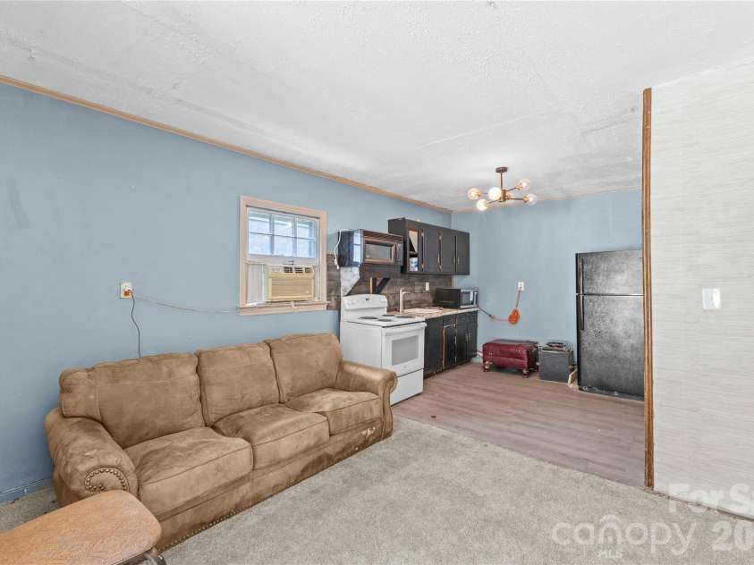 3304 Griffith Road, Monroe, NC 28112.  MLS# CAR4396831, YatesRealty ID 37290. 