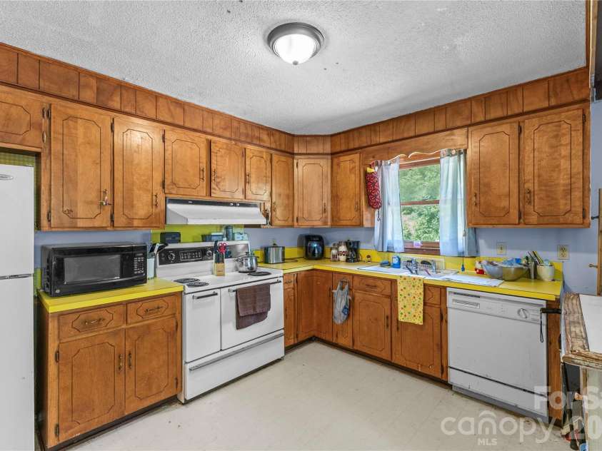 3304 Griffith Road, Monroe, NC 28112.  MLS# CAR4396831, YatesRealty ID 37290. 