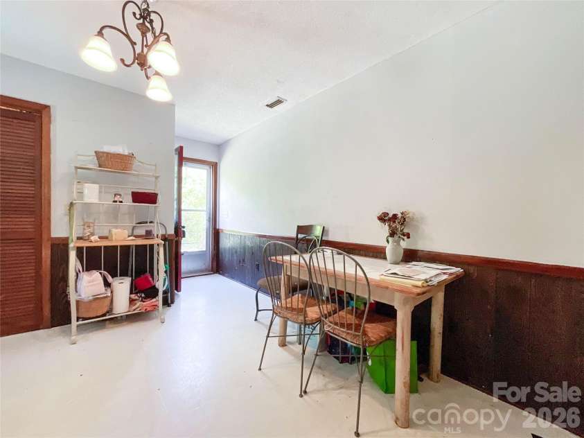 3304 Griffith Road, Monroe, NC 28112.  MLS# CAR4424980, YatesRealty ID 37290. 