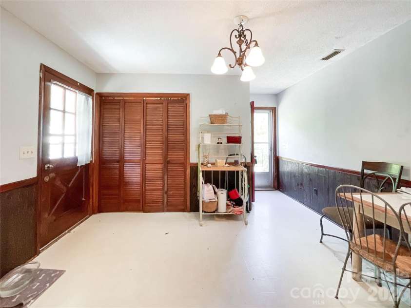 3304 Griffith Road, Monroe, NC 28112.  MLS# CAR4424980, YatesRealty ID 37290. 