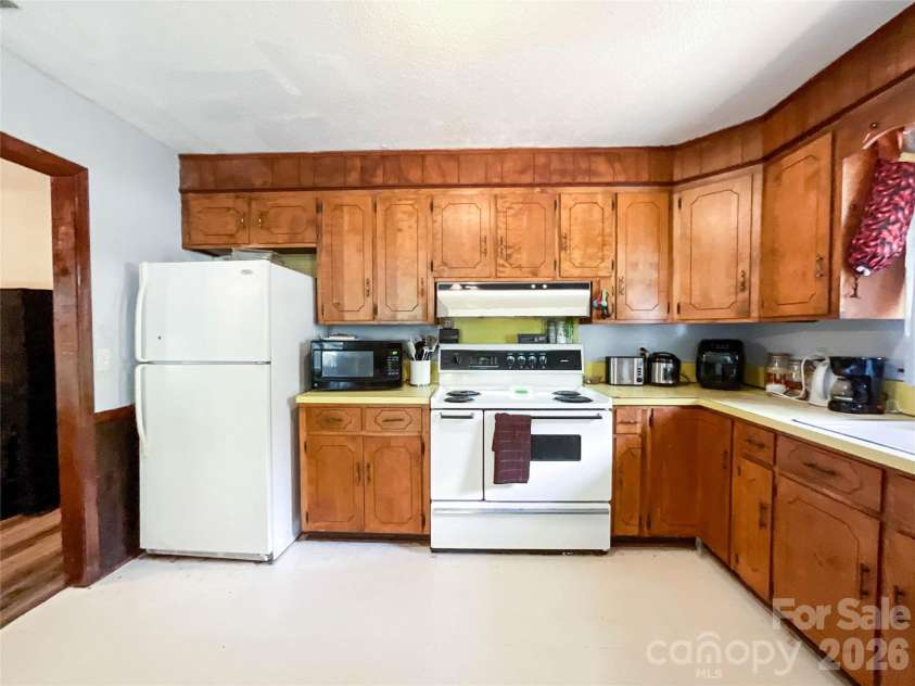3304 Griffith Road, Monroe, NC 28112.  MLS# CAR4424980, YatesRealty ID 37290. 