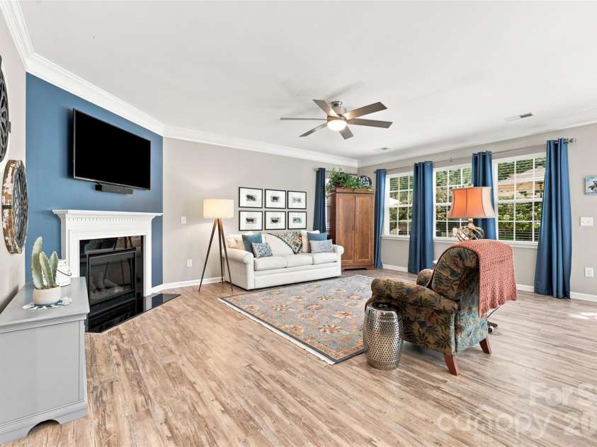 8158 Asher Chase Trail, Lancaster, SC 29720.  MLS# CAR4402857, YatesRealty ID 37291. 