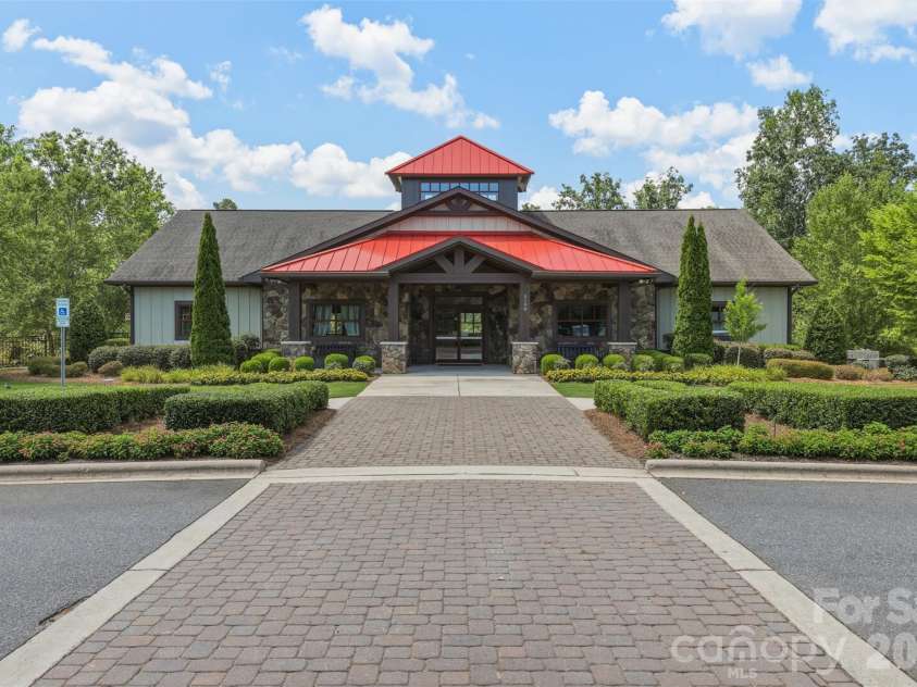 8158 Asher Chase Trail, Lancaster, SC 29720.  MLS# CAR4402857, YatesRealty ID 37291. 