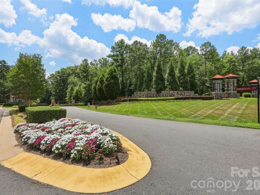 8158 Asher Chase Trail, Lancaster, SC 29720.  MLS# CAR4402857, YatesRealty ID 37291. 