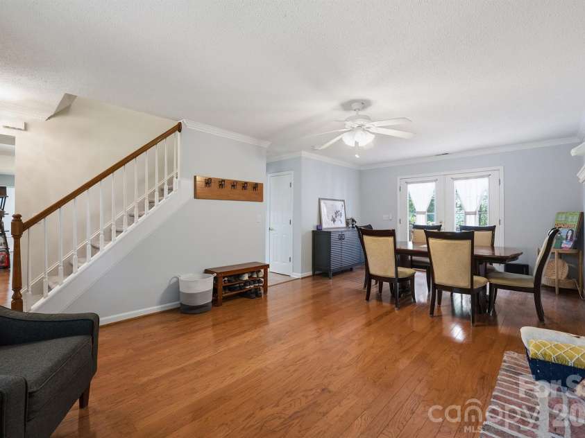 6421 Whitewater Drive, Charlotte, NC 28214.  MLS# CAR4399333, YatesRealty ID 37292. 