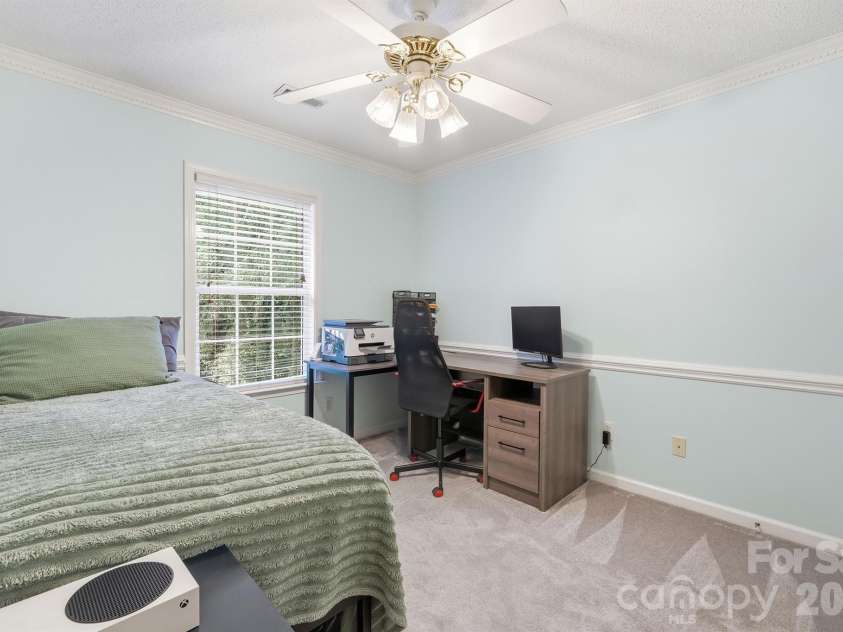 6421 Whitewater Drive, Charlotte, NC 28214.  MLS# CAR4399333, YatesRealty ID 37292. 