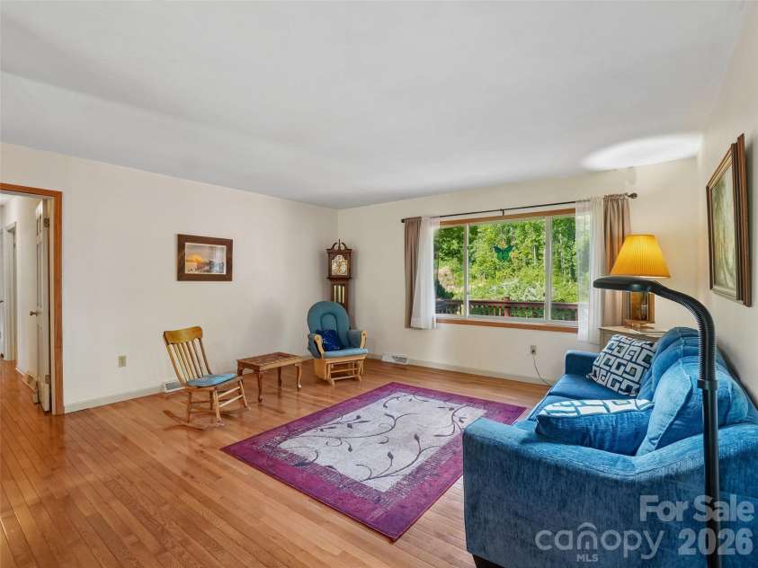 41 Saint Andrews Road, Arden, NC 28704.  MLS# CAR4377125, YatesRealty ID 37293. 